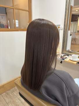 オモイ(omoi) グレージュ