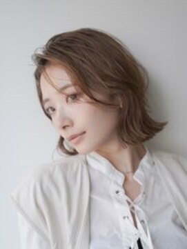 ワン 川崎(ONE) オリーブベージュ/ウェットヘア /レイヤーカット /川崎