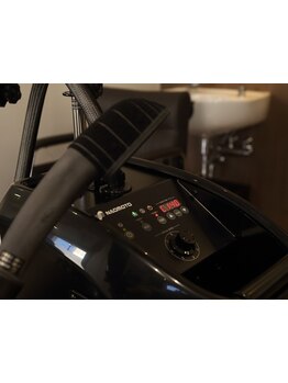 髪に優しい薬剤を厳選して使用☆髪のダメージを最小限に抑え、理想のスタイルを叶えます♪