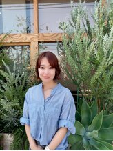 ザ エス(THE.S) 岡本 侑子