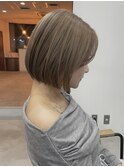 ハイトーンホワイトミルクティーベージュヌーディーカラー岡山駅