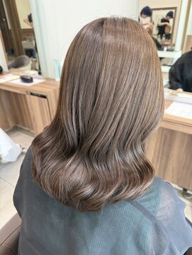 アッシュ 豊田店(Ash) 艶っと柔らかブラウン