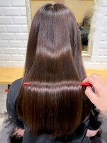 カーラ(Cara)&nbsp;髪質改善トリートメント × うる艶ブラウン