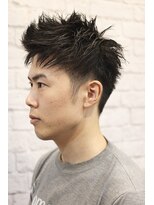 銀座マツナガ 新宿野村ビル店&nbsp;清潔感が漂うアップバングショート