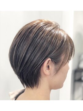 スカイ ツカグチ(Sky tsukaguchi) ベリーショートレイヤー