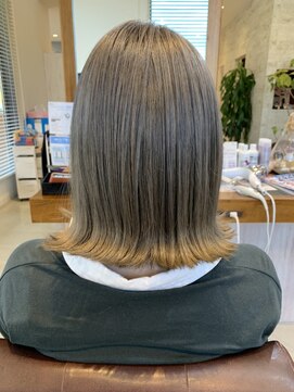 ラ メール ヘア デザイン(La mer HAIR DESIGN) シルバーカラー/ハイトーンカラー