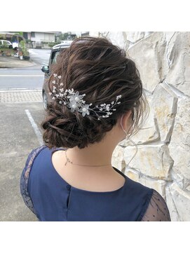 ヘアメイク ヴァロ(Hair Make VaLo) シニヨンアレンジ＋お呼ばれアレンジ