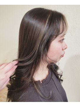 ダブル バイ フローリッシュ(Double × F) ポイントハイライト(イヤリングカラー)