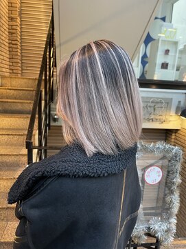 ラフ(LAFF) #黒髪#ボブルフ#ネビージュ#小顔#ワンレン