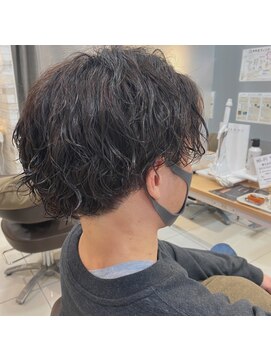 アイディー バイ ケンジ(id. by KENJE) ゆるツイスパ