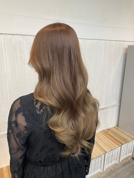 ナンバー アンフィール 渋谷(N° anfeel) 【AKARI】@akari_anwn 韓国ブラウンベージュグラデーション 渋谷