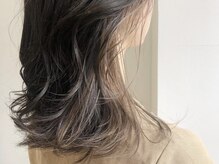 《pick up style》さりげないデザインカラーでいつもと違う印象に