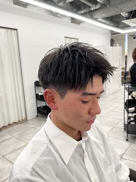 オットット(OttottO) アップバングヘア