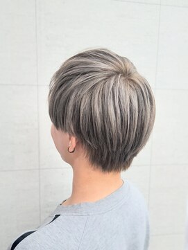 ノミネーション(Nomination) シルバーアッシュ