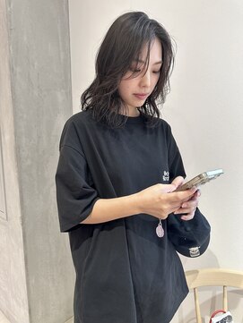 ヨーク(YOKE) YOKE 外ハネボブ結べるボブ流せる前髪アッシュブラウン艶髪