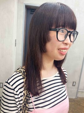 トオ(TOH) 顔まわりレイヤーレイヤーカット顔まわりデザイン