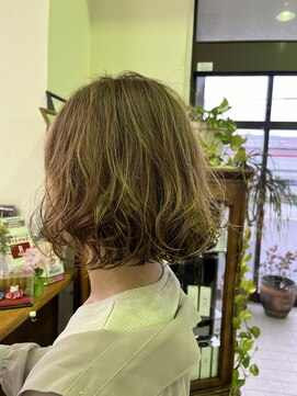 ラトリエ(L’ATELIER) 外ハネパーマ