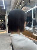 ミディアムヘア暗めカラーデザインカラーフェイスフレーミング