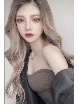 バズ サッポロ バイ フィーネ(BuzZ sapporo by Fi-Ne) ホワイトミルクティーグラデーションカラー