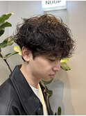 シャドウパーマ韓国ヘアメンズカット無造作パーマ毛流れ