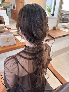 エイチ ヘアアンドメイク(eich hair&make) 編み下ろしヘアセット