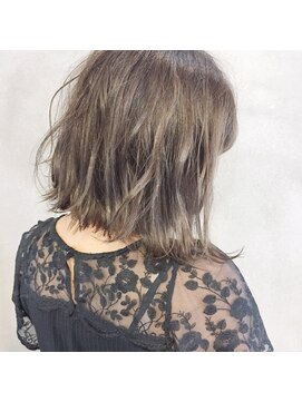 ミント(mint) ＊透明感最強！外国人風グレージュ＊