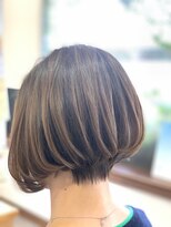 ヤソ(yaso)&nbsp;束感  前下がりボブ