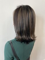 オル(Olu)&nbsp;【MASAYA】白髪をカバーするハイライトカラー