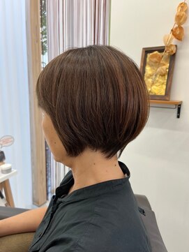 サボ(SAVO) ショートボブ