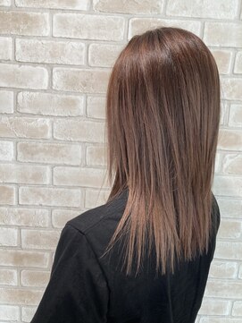 アヌエ(Anue) ピンクベージュカラー