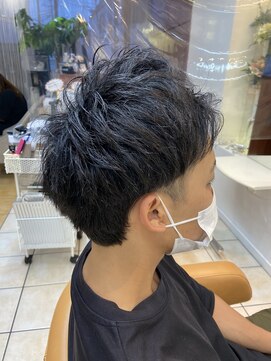 クオリス 上板橋店(QUALIS) メンズツーブロック刈り上げ束感ショートスタイル