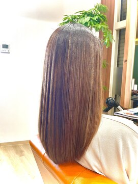 ラフィン(LAFIN) 大人女子艶サラロング