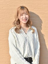 ヘア アンド メイク アミュス(amyus) 涌島 郁美