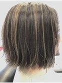 白髪ぼかしハイライト ミディアム