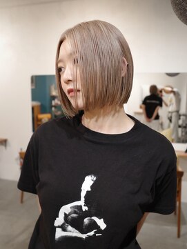 ヨー(Yoh-) 【ハイトーンボブ/阿部達哉】ショートボブ/ミニボブ