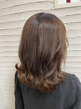 クール ヘアリズム 上田店(COOL Hair rhythm)の写真/【上田】トレンドをさりげなく取り入れたナチュラルなスタイルで、髪色輝く自分史上最高のキレイを☆