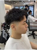 短髪ピンパーマ