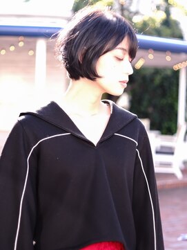 ビュートリアム 福岡(BEAUTRIUM) 乾かすだけで決まる重さを残した前下がりマッシュボブ