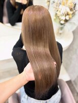 ラビス(Lovis)&nbsp;黒髪カタログ/オリーブグレー/小顔ヘア/ココアベージュ