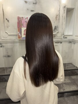 カムジーヘッドカミノウラ(COMEGHEAD KAMINOURA) 赤みを抑えたショコラブラウン