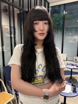 ラパンセノアール(LA PENSEE NOIR) 2ステップカット