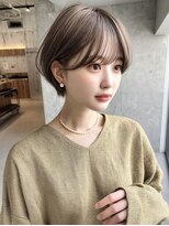 ミー 岡崎(mii)&nbsp;抜け感ショートボブ