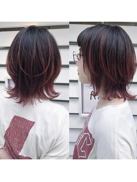 イェッカ(YECCA) 伸びかけハイライトにレッドカラー