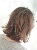 外ハネロブ