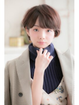 マナリノ バイ リトル(manarino by little) フェミニンなムードのコンパクトショート