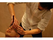 メンズヘアアンドグルーミングサロン ダブル(men's hair grooming salon W)の雰囲気（ひげや眉のお手入れもメンズ専門サロンならではの技術でご対応！）