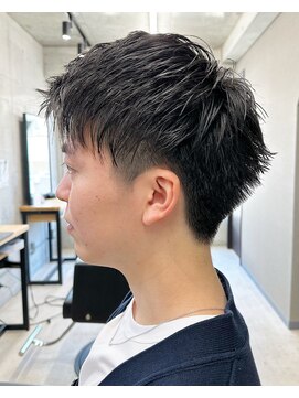 フイ 代々木(Hui) メンズ/アップバング/ツーブロックマッシュ/束感ショート