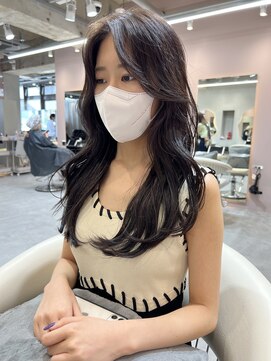 グロー 大宮(GLROW) ◆ 韓国大宮顔周り髪質改善レイヤー前髪カットくびれ