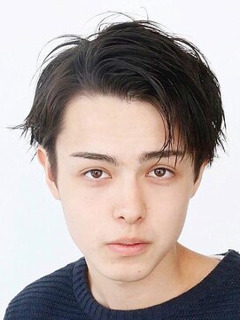 オーシャントーキョー ホワイト 原宿(OCEAN TOKYO WHITE) メンズ黒髪ツーブロック刈り上げショートマッシュ