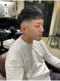 ウルフアッシュブラックカルマパーマベリーショート